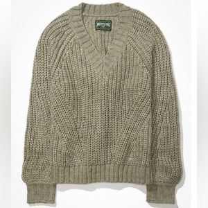 American Eagle Sweater